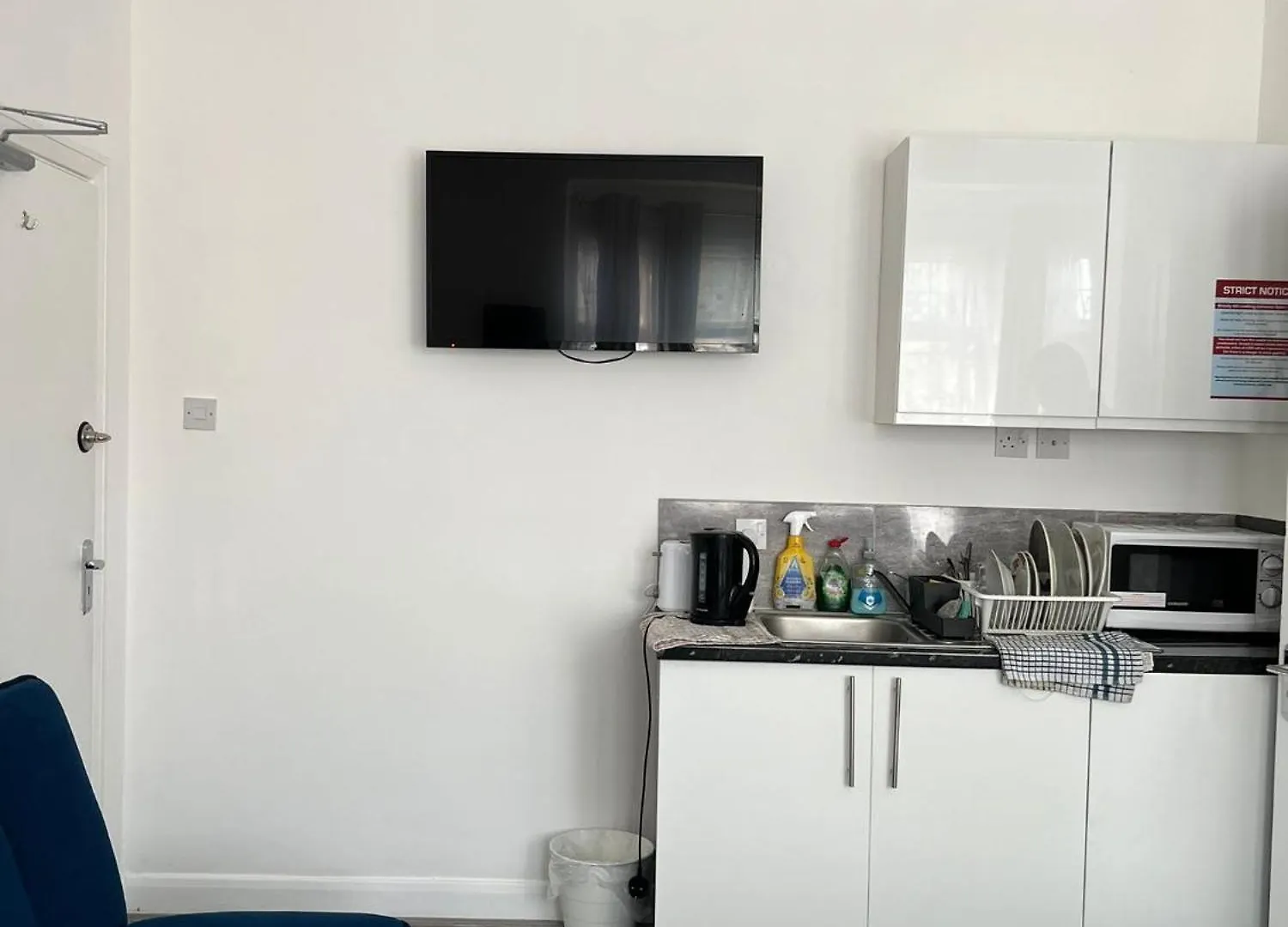 Starlet Property Wanstead Apartment
